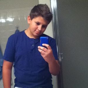 Meet your Posher, Joey apone